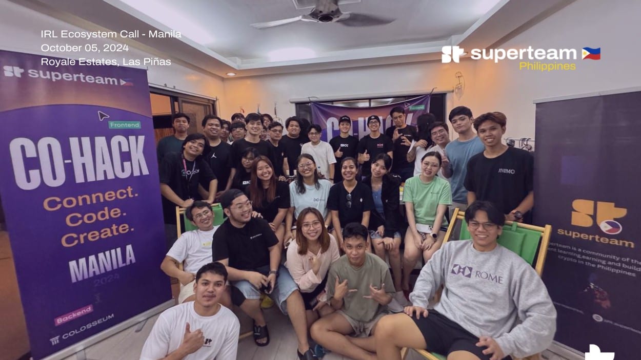 The CO-HACK Manila cohort gathers for a group photo at a Superteam Philippines ecosystem event.